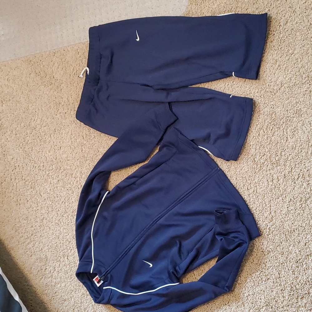 Nike Jacket & Capri set
